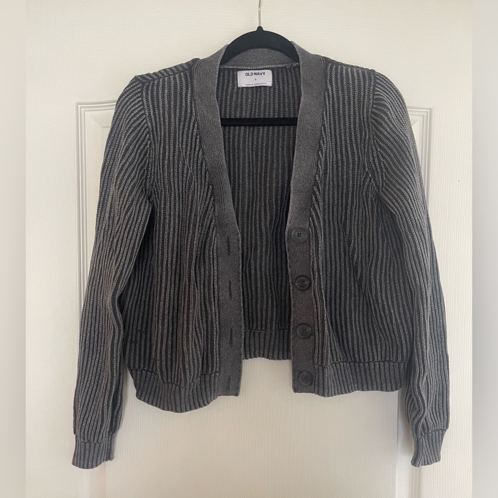 Dark gray cardigan button up sweater